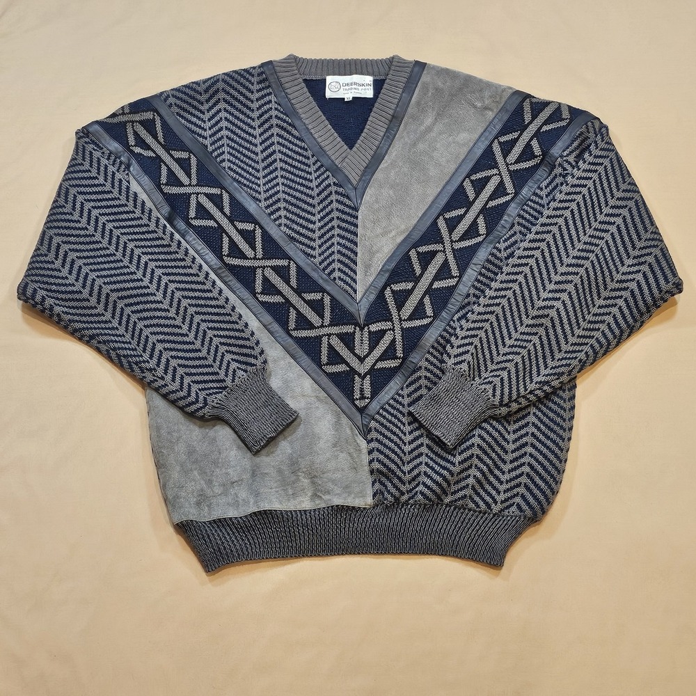 Vintage DeerSkin Gray/Blue Mens XL Knit V-Neck Sweater Wool Blend Leather Patch‎